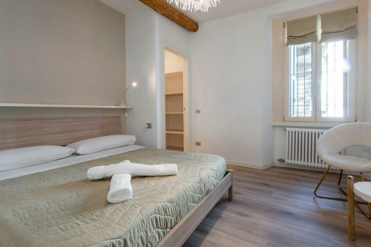Old Center Apartment Como
