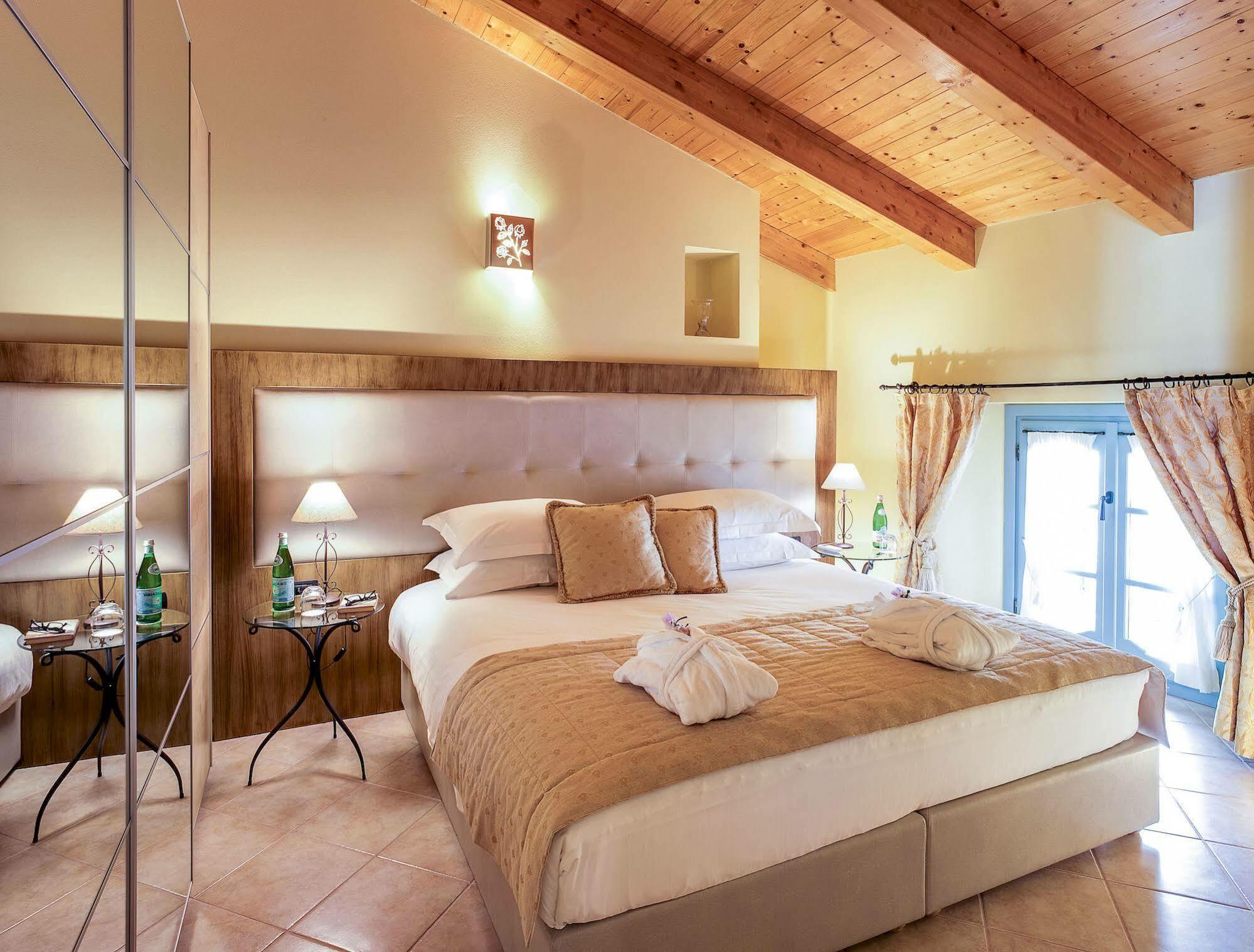 Aparthotel Palazzo Del Vicere Lezzeno