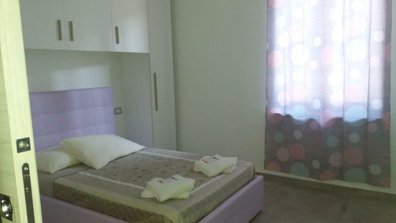 Apartment Vittoria Di *