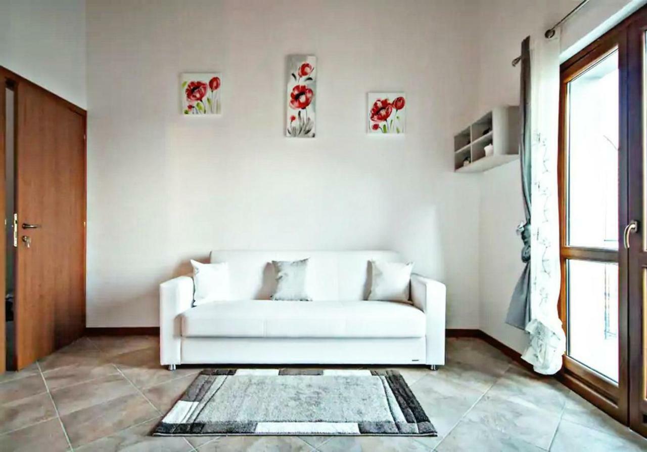Ulivi On The Apartment *