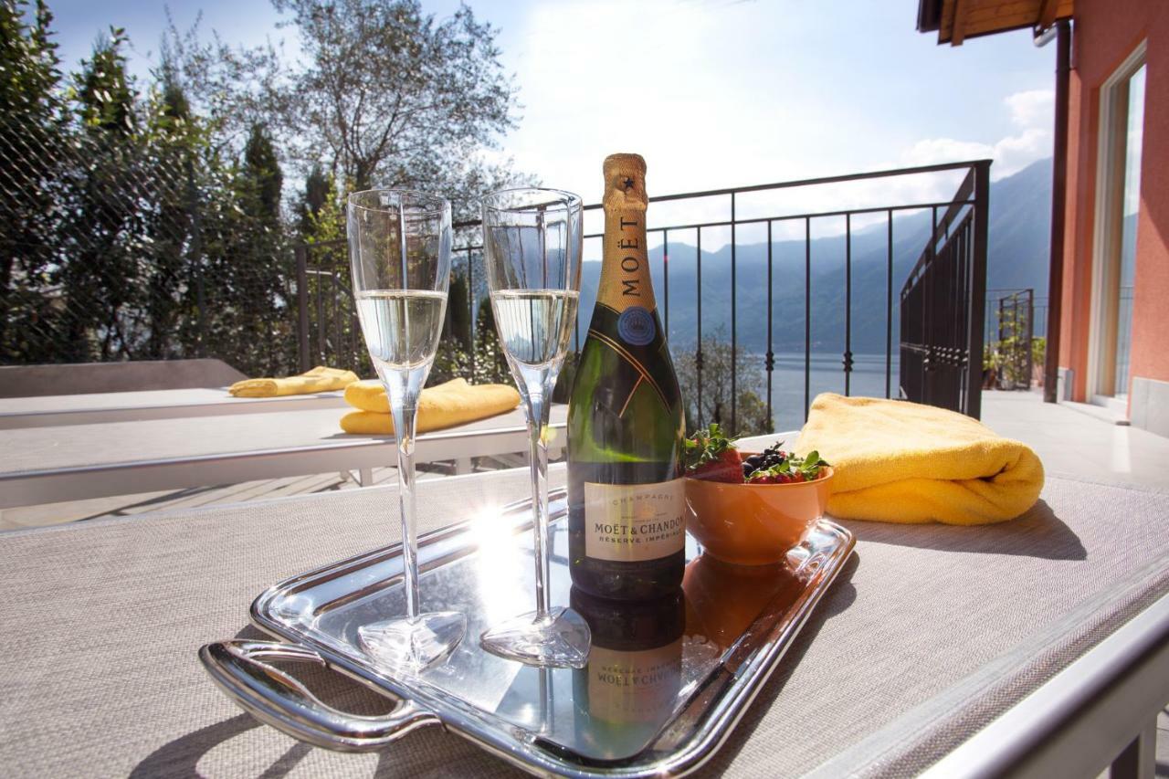 Apartment State Of The Art With 180 Degree Panoramic View, Pool And Sleeping Up To 10 Guests By Italian *