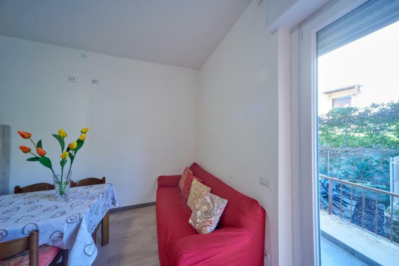 Casa Della Nonna Apartment *