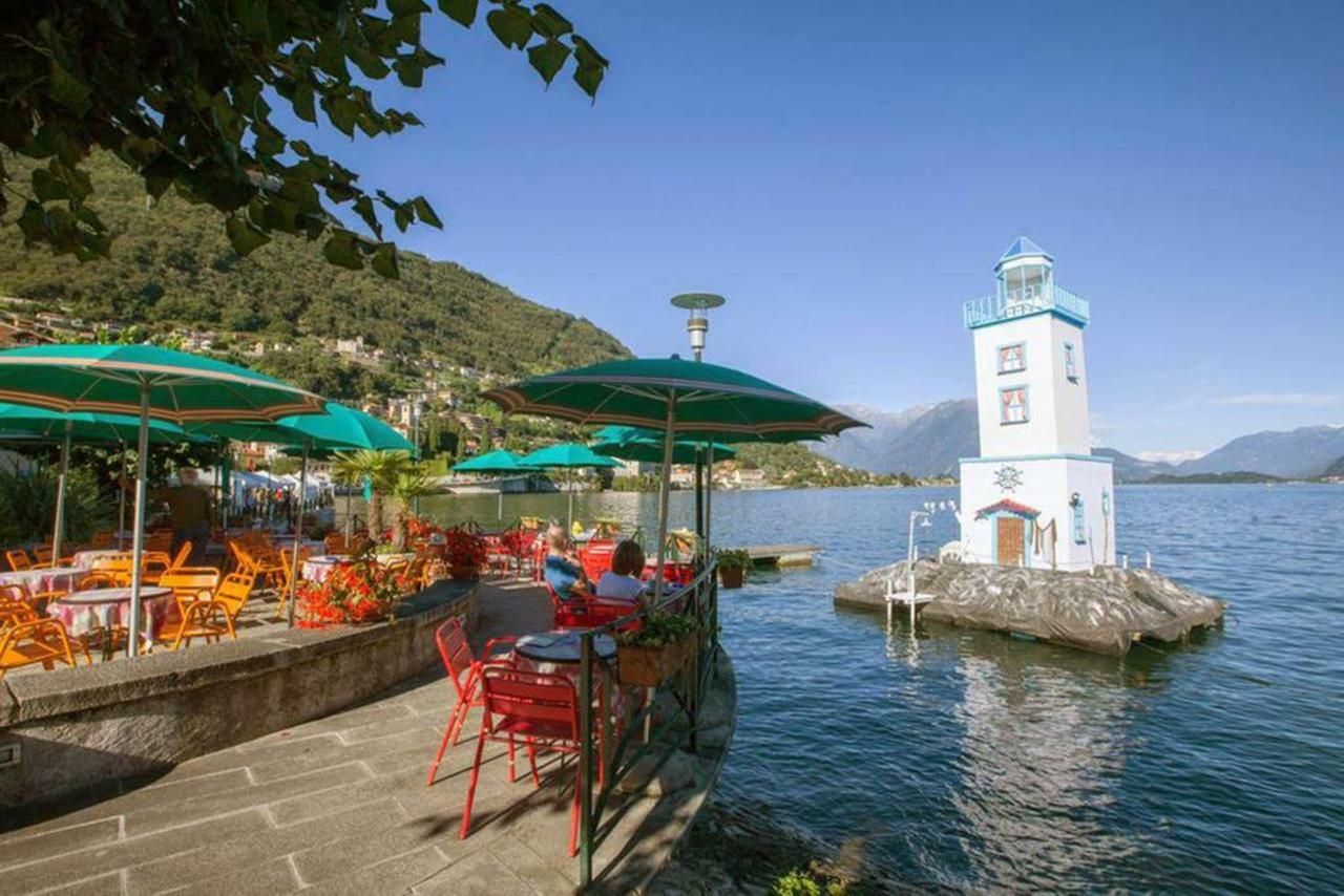 Elegant Historic Large House On Lake Como Gravedona