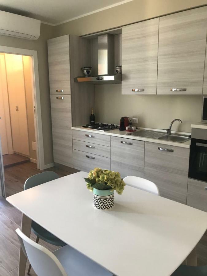 Silverhome Apartment *