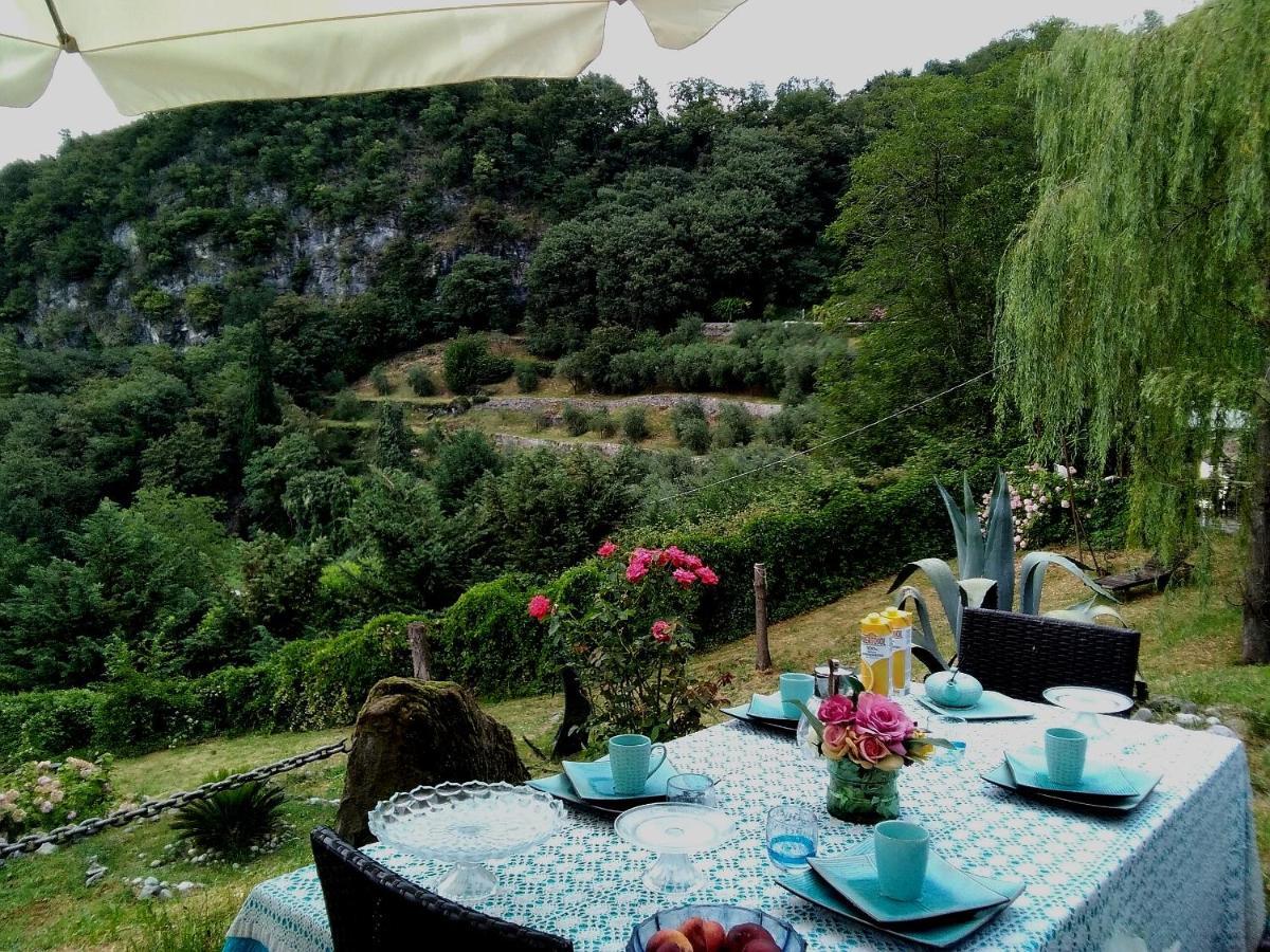 Grazie Mille - Above Varenna' S Hill -