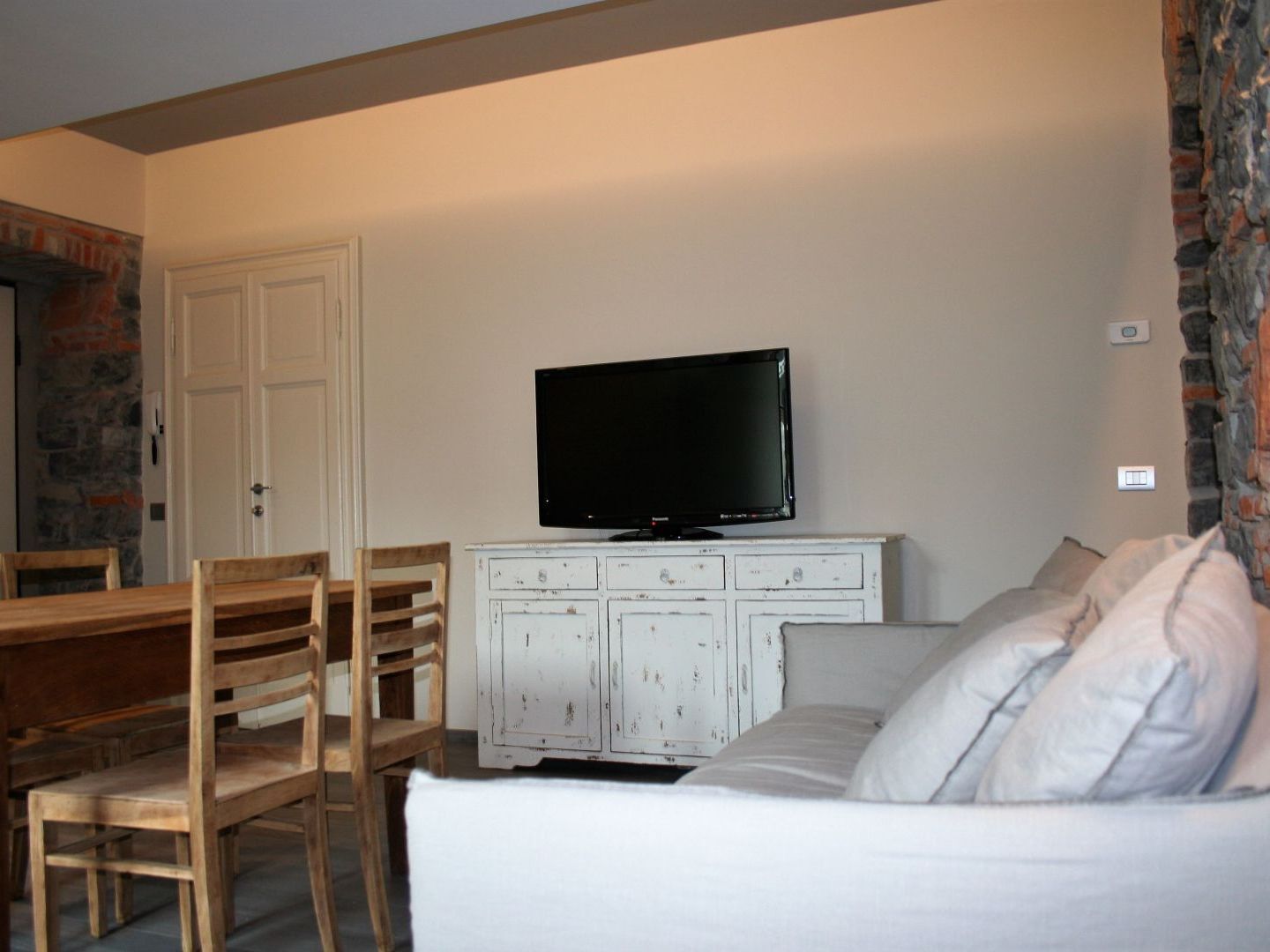 Joivy Elegant 1br Flat Near Centre
