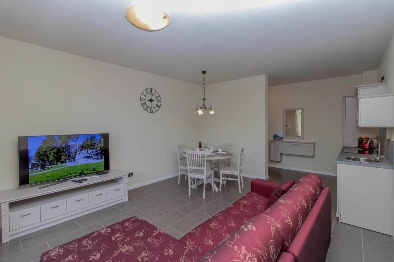 Apartment Tulipani 8