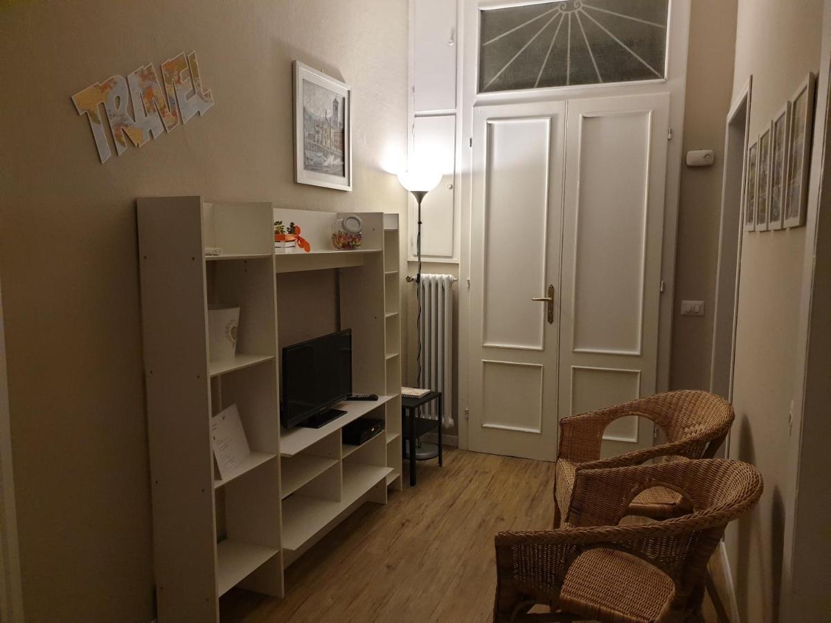 Voi Da Noi Intero Con Parcheggio Privato Apartment