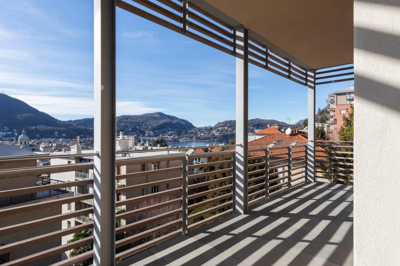 Luxury Lake View & Apartment