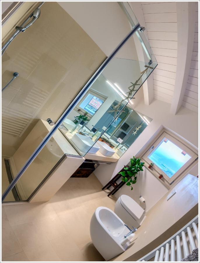 Aquarius - Larihome A08 *