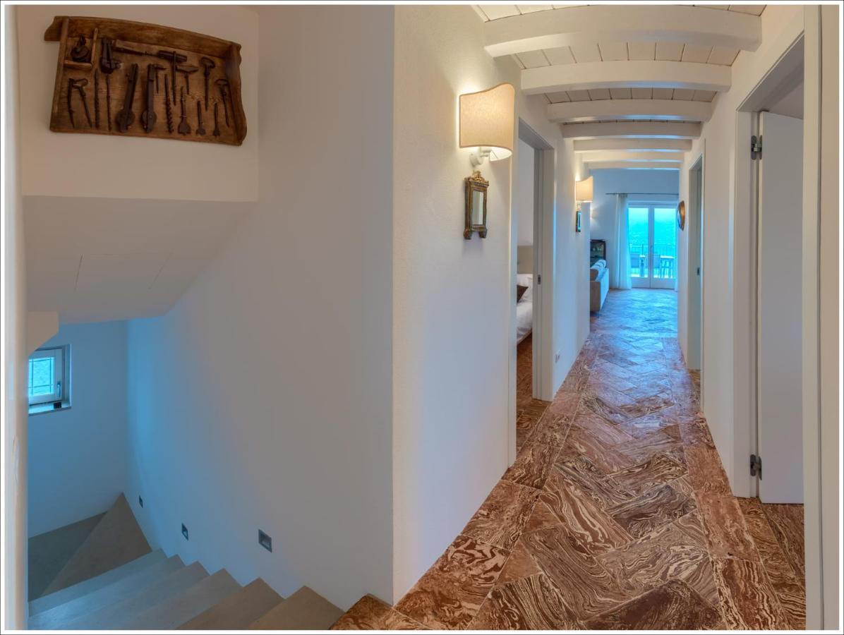 Apartment Aquarius - Larihome A08 Vercana