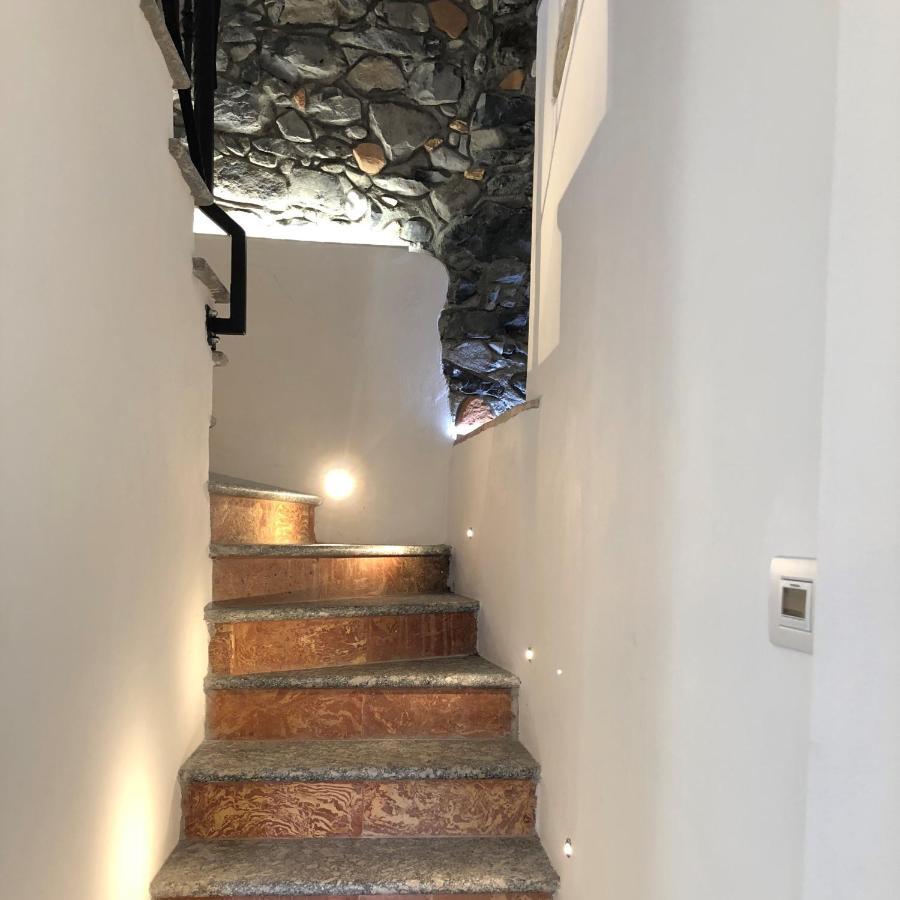 Ferienhaus Lovely Stonehouse With Panorama Lake View
