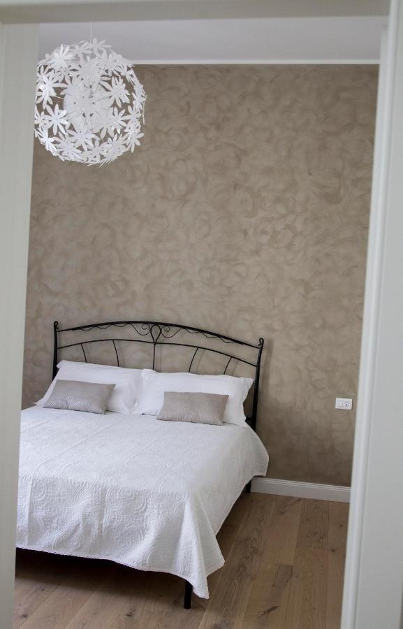 Vintage Apartment