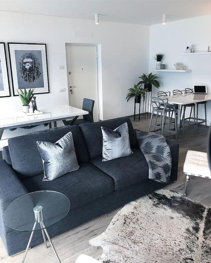 Ulivi Luxury Loft & Pool - The House Of Travelers Apartment Carate Urio