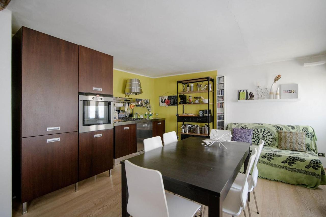 Cantu 29 - The House Of Travelers Apartment Como