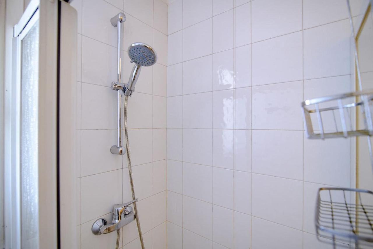 Apartment Cantu 29 - The House Of Travelers Como