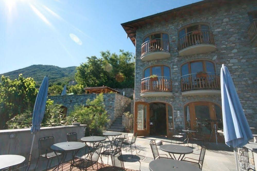 Hotel Tres Jolie 3*
