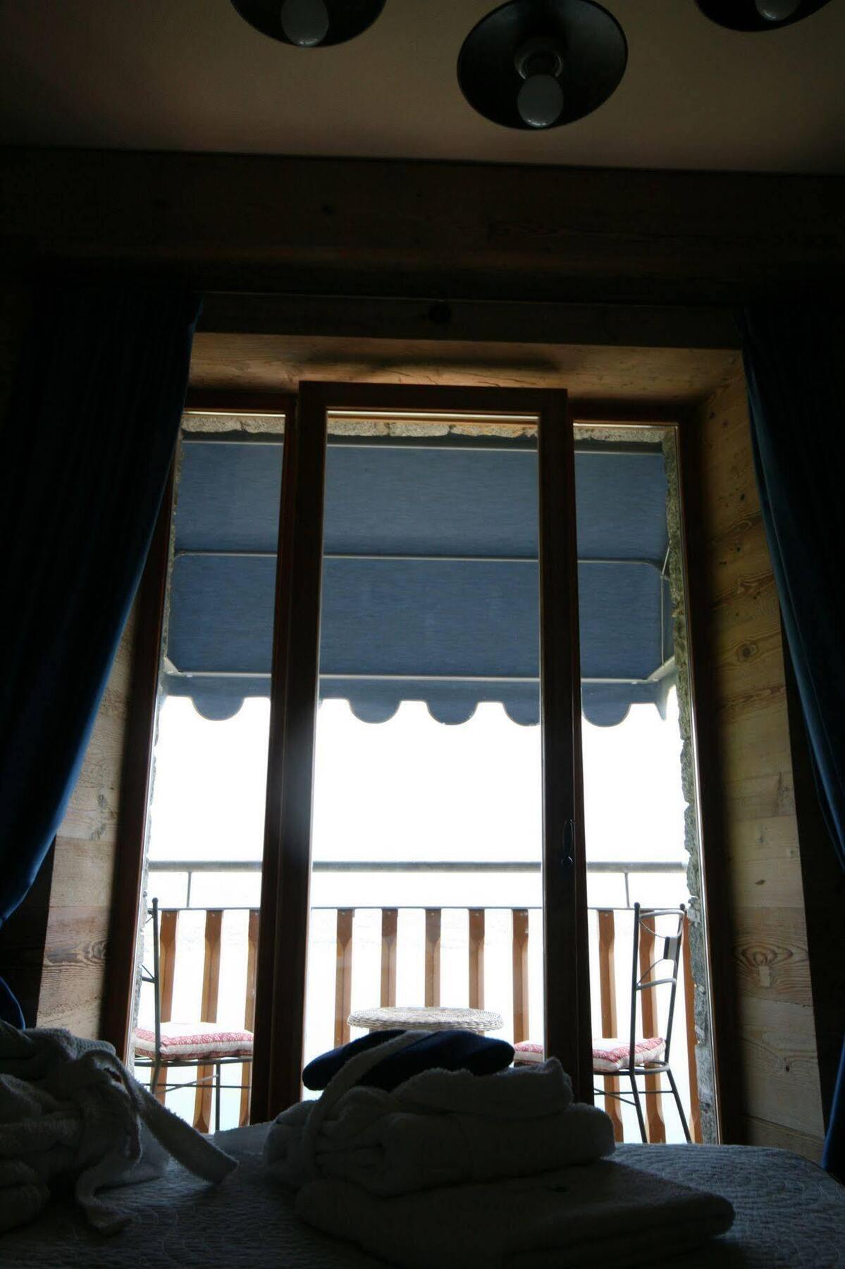 Tres Jolie Hotel 3*