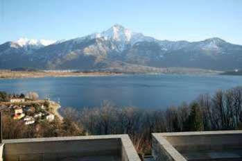 Tres Jolie