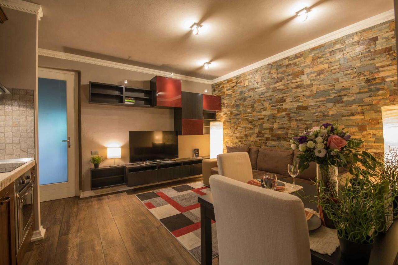 Apartment Cimino Luxury Villas In Lake Como - Julia #1
