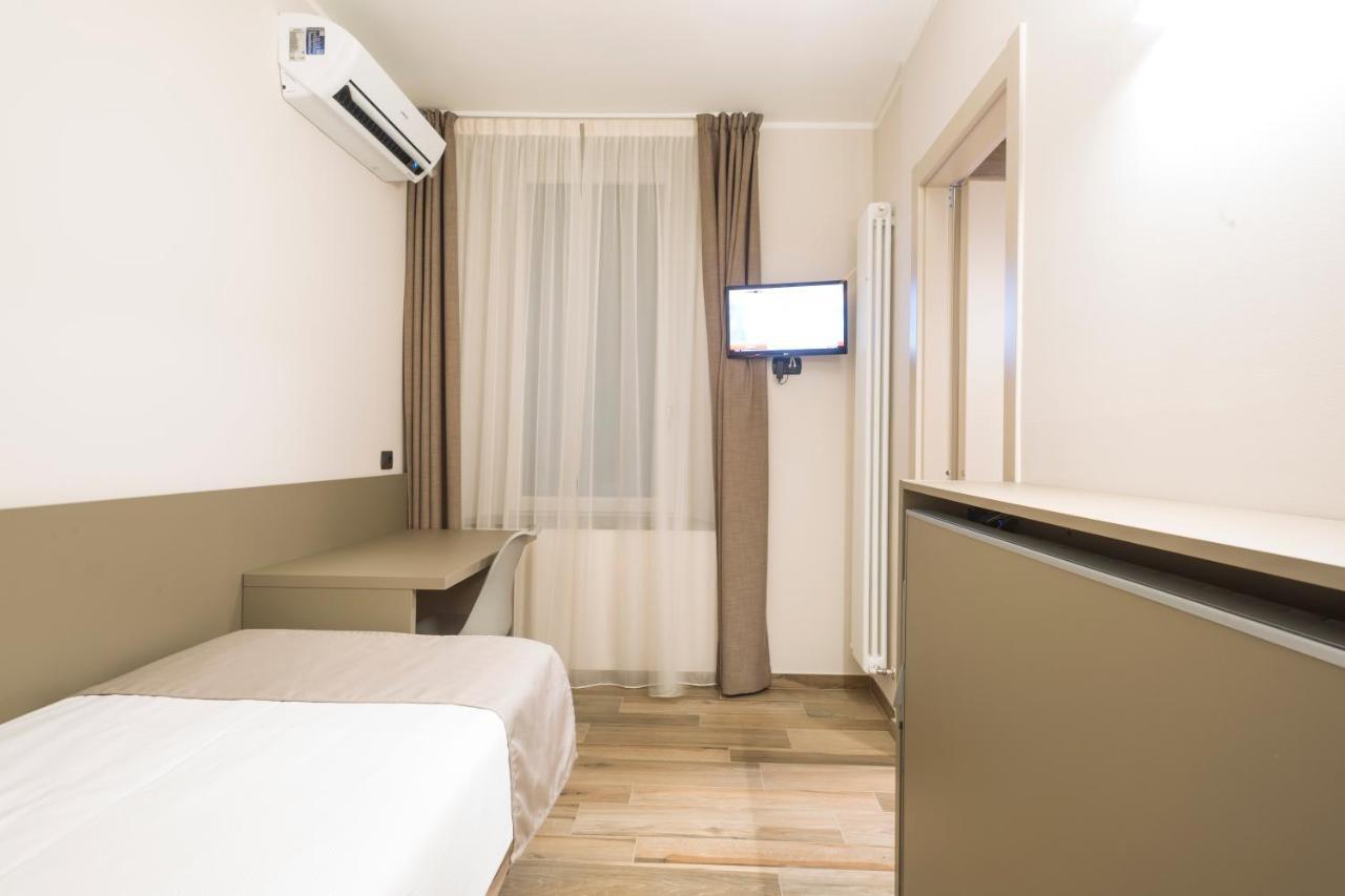 Baia Di Paré Hotel Valmadrera