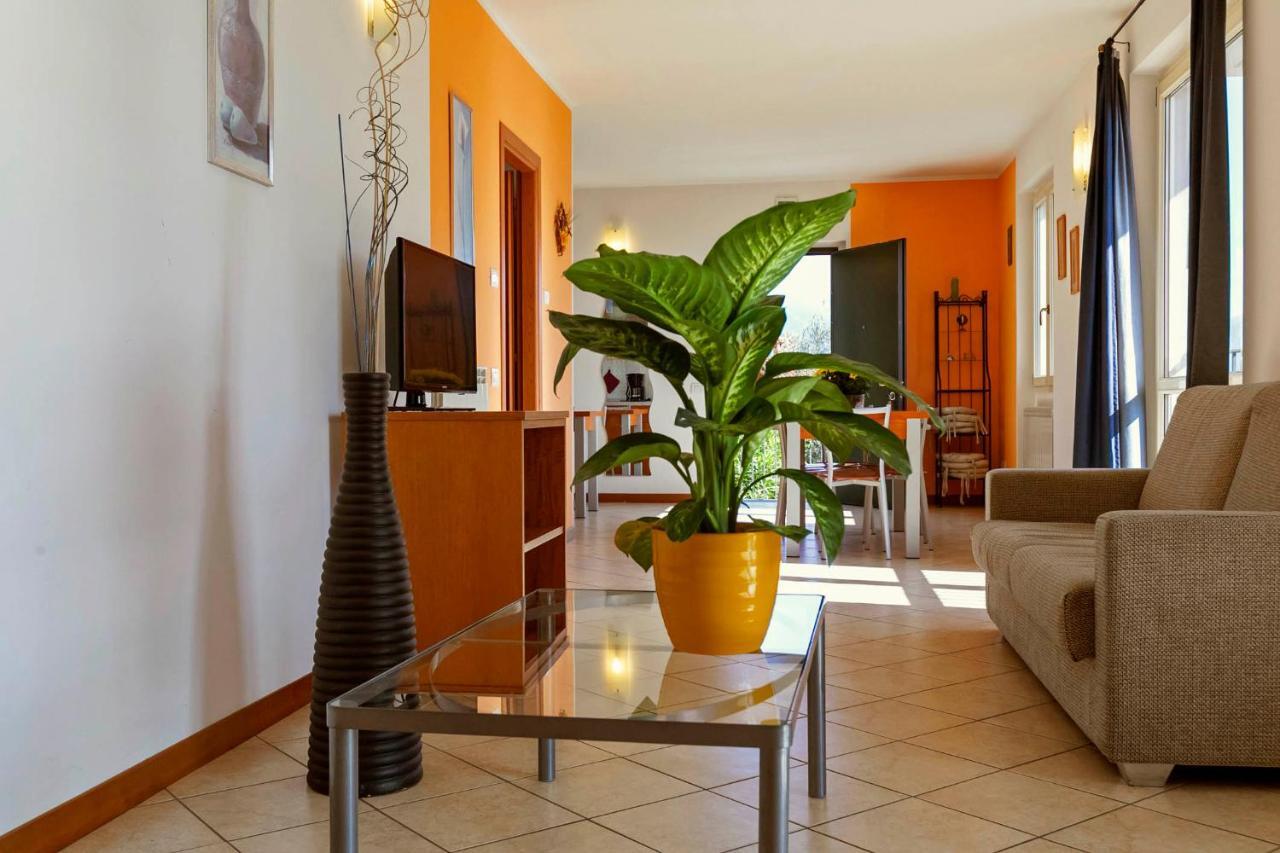 Aparthotel La Collina Vercana
