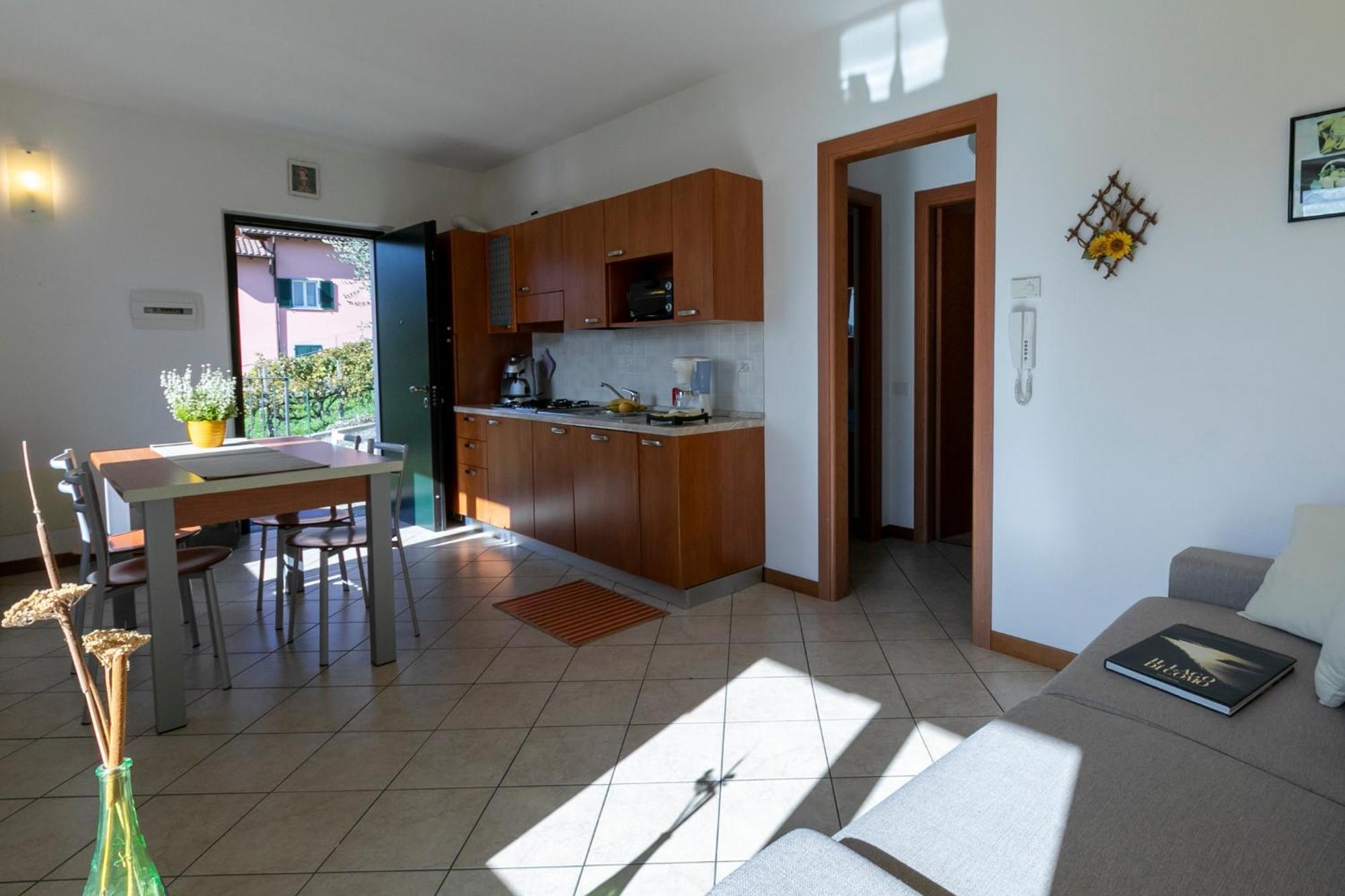 La Collina Aparthotel Vercana