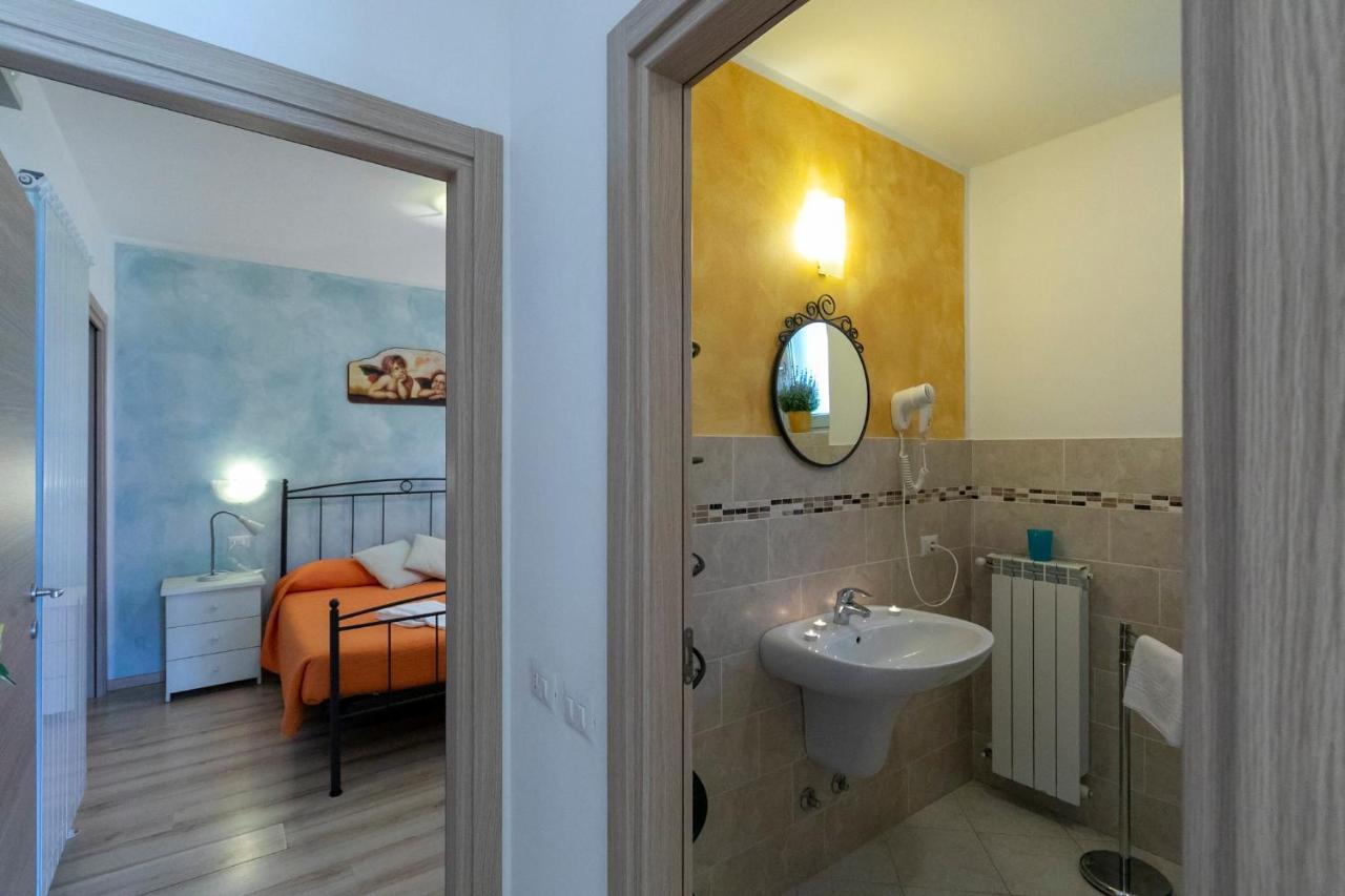 La Collina Dei Fiori Apartment *