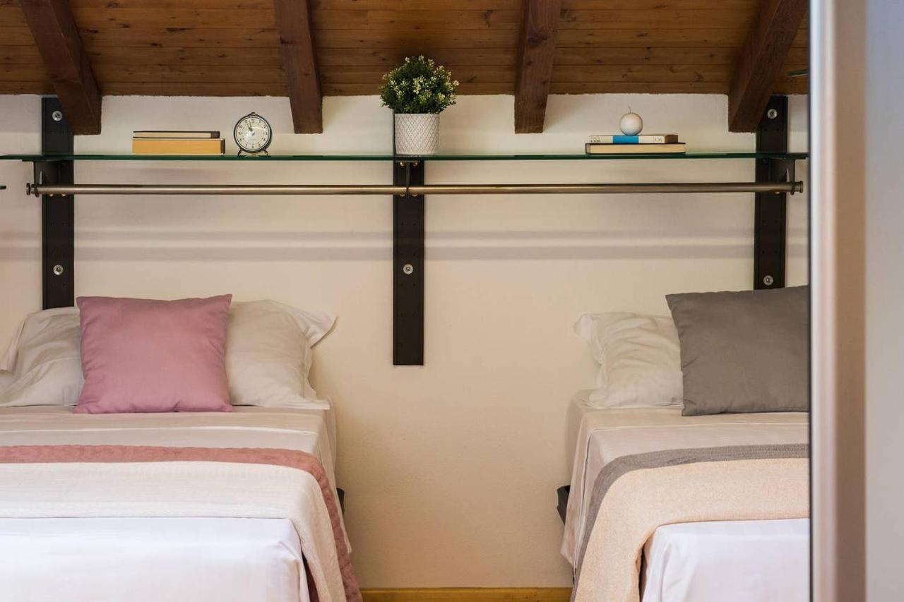 Holiday home Joivy Scenic 2br With Balcony & Parking