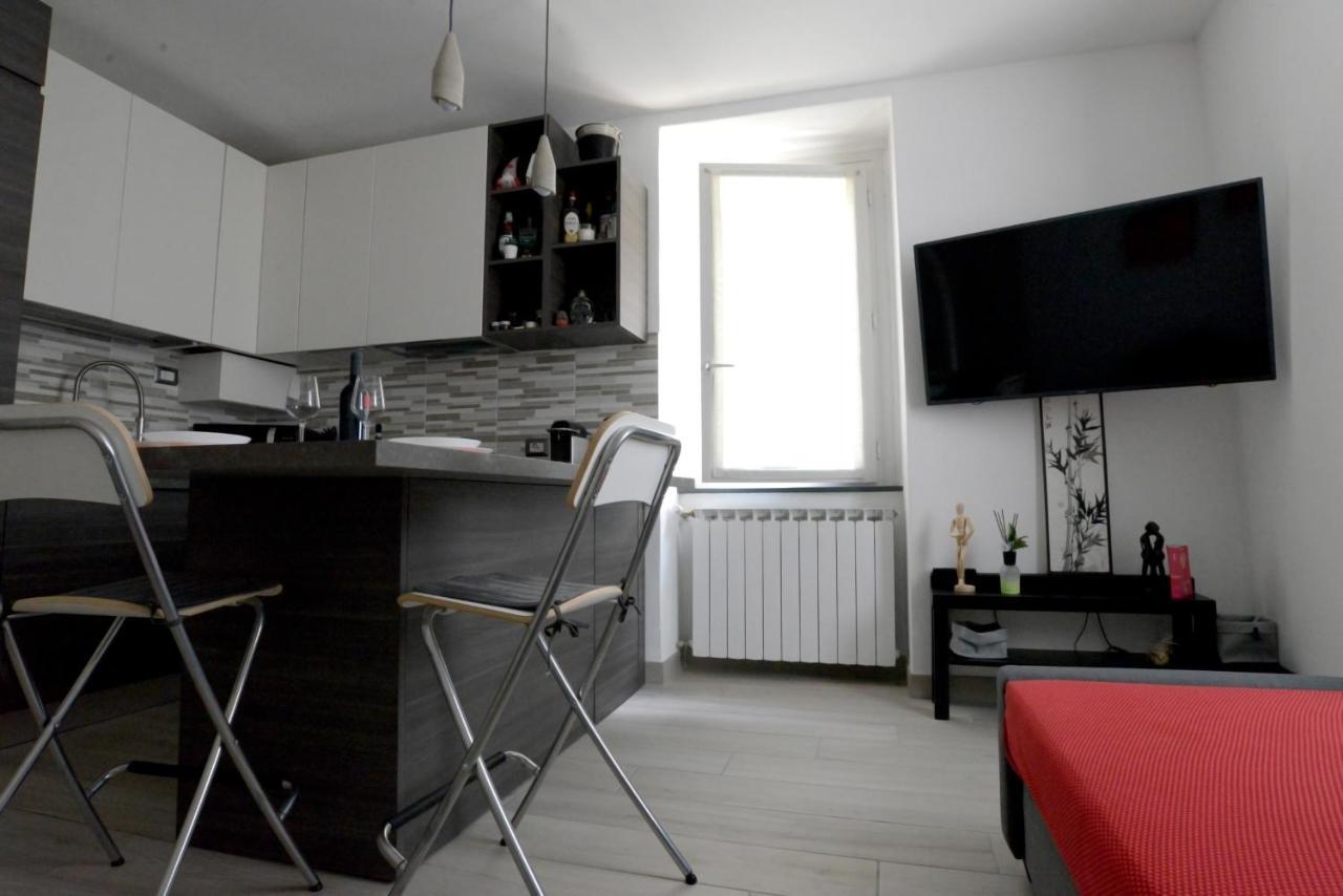 Lacasetta _ Lakeview Terrace Renovated Apartment Carate Urio
