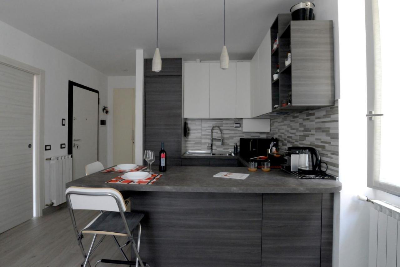 Apartment Lacasetta _ Lakeview Terrace Renovated