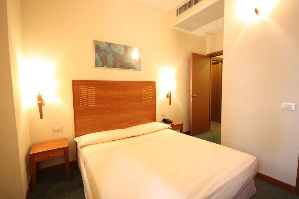 Plinius Lifestyle 4*