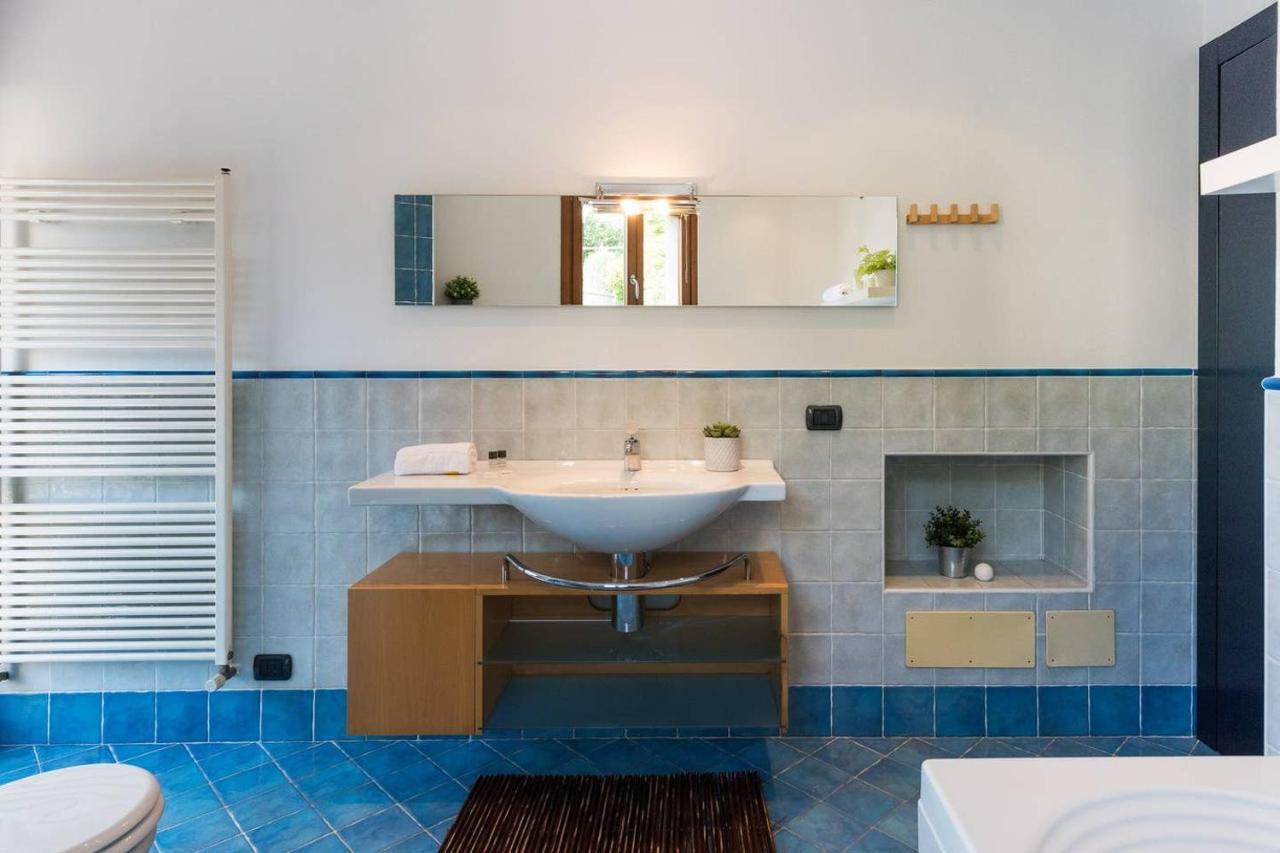 Joivy Scenic 2br With Balcony & Parking * Cernobbio