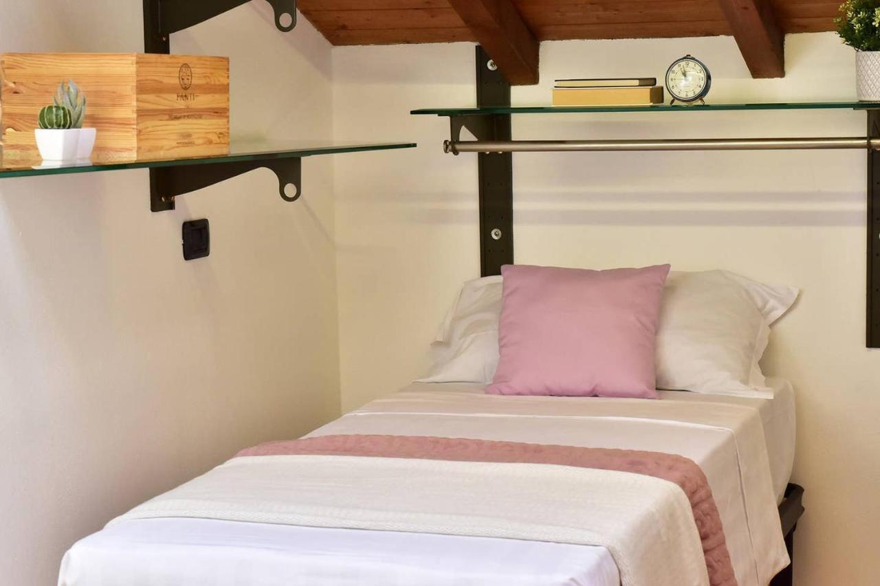 Holiday home Joivy Scenic 2br With Balcony & Parking