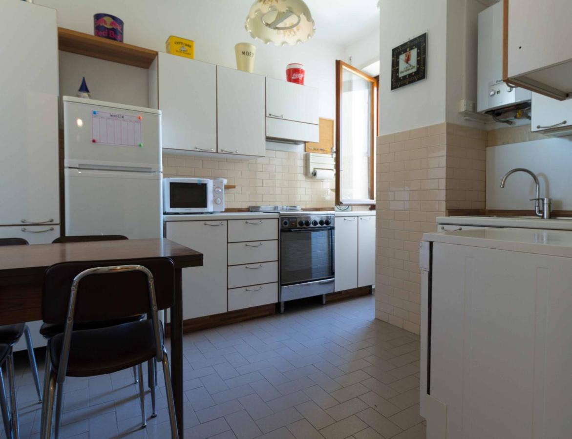 Manzoni Two-Bedroom Apartment - Solo Affitti Brevi *