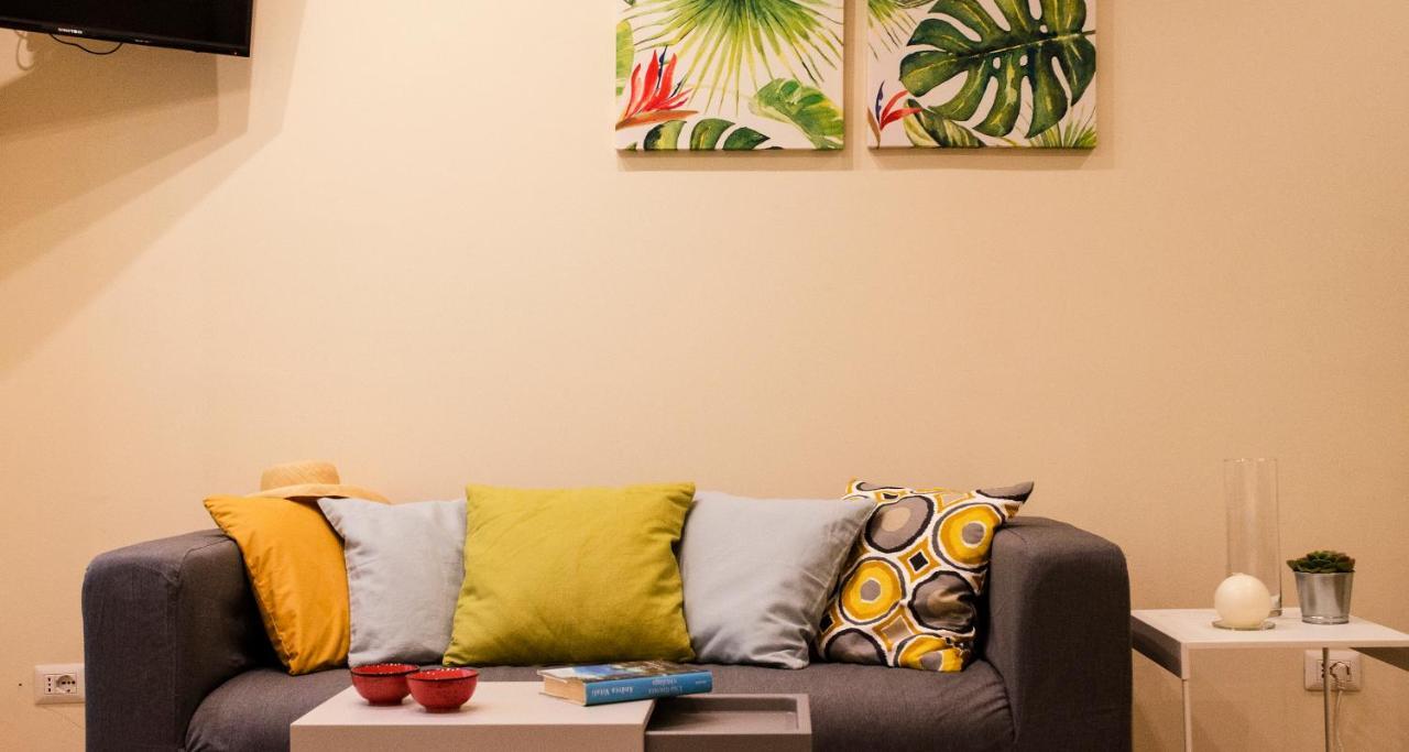 La Corte Fiorita Guest house 2*