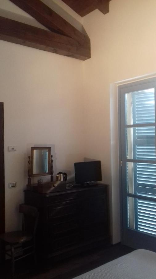Cascina La Cinciallegra Bed & Breakfast Oggiono