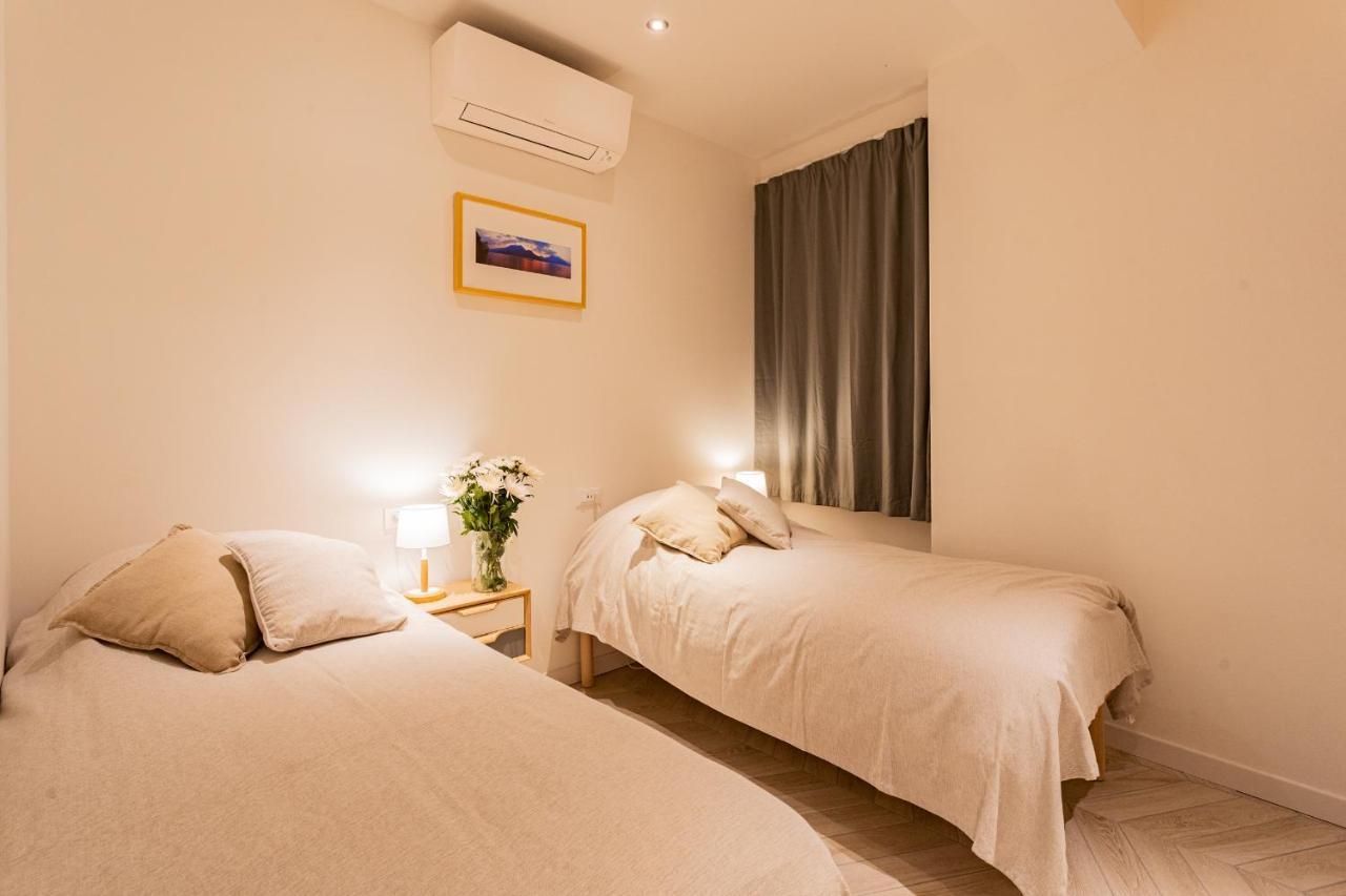 Your Private Harbour On By Rent Apartment *