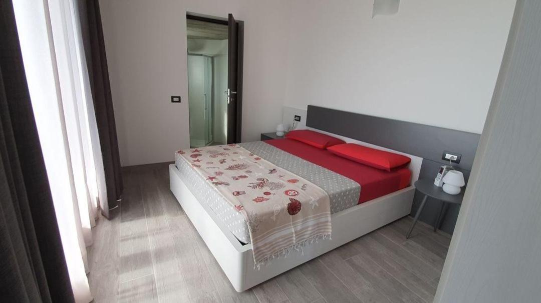 Panorama Apartment *