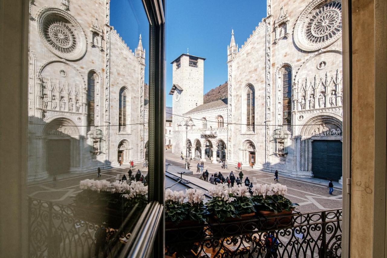 La Finestra Sul Duomo - The House Of Travelers Apartment