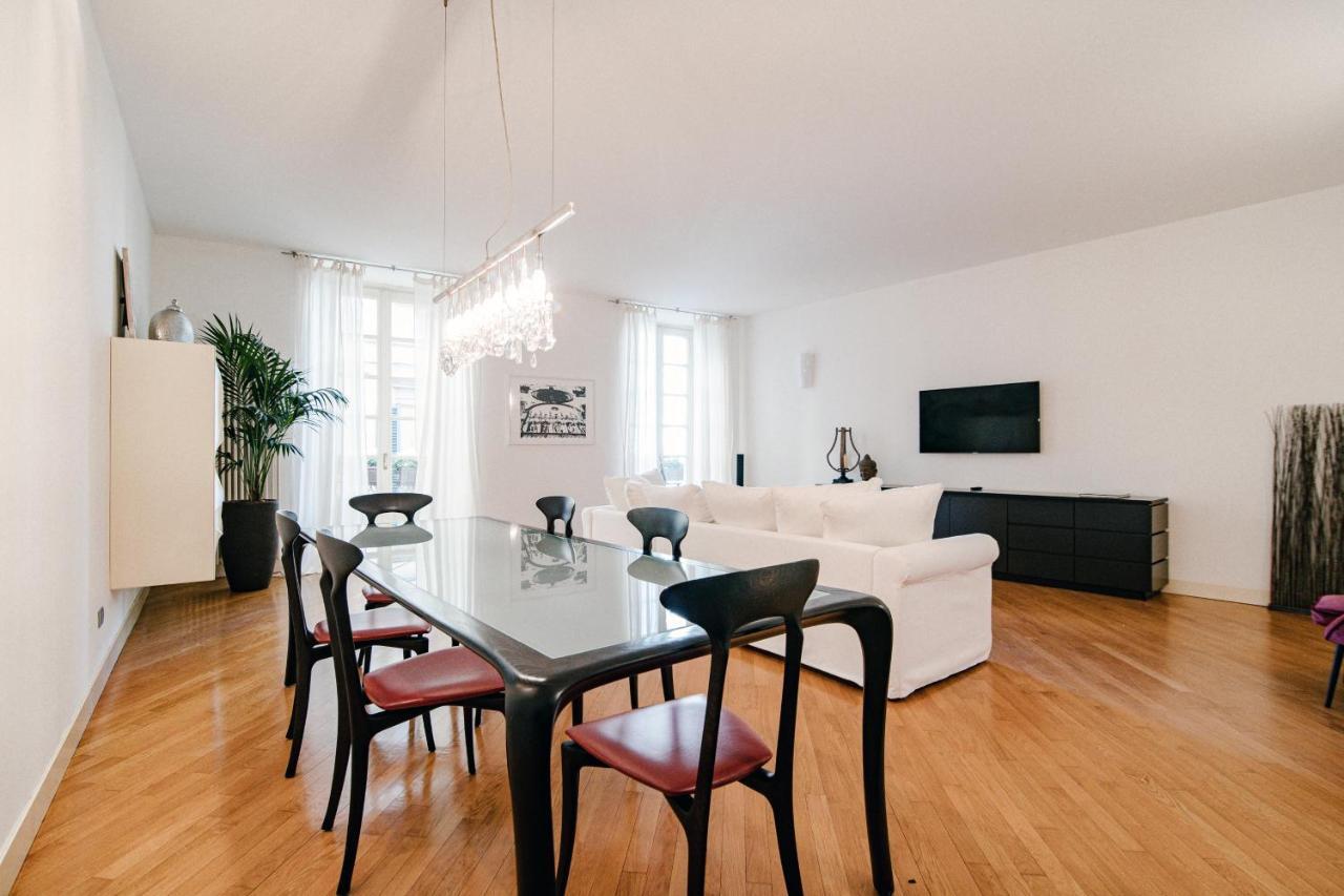 Apartment La Finestra Sul Duomo - The House Of Travelers Como