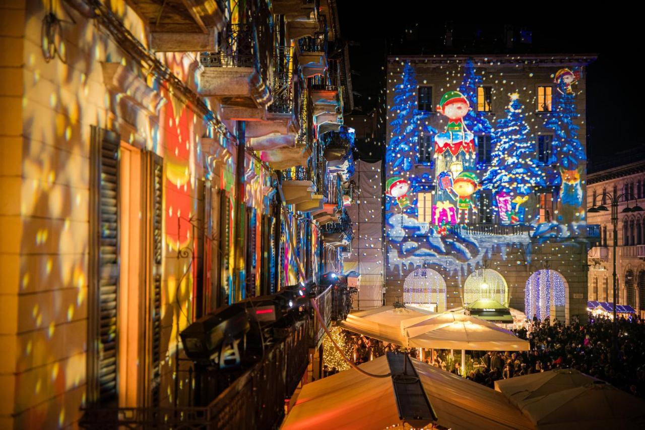 La Finestra Sul Duomo - The House Of Travelers Como