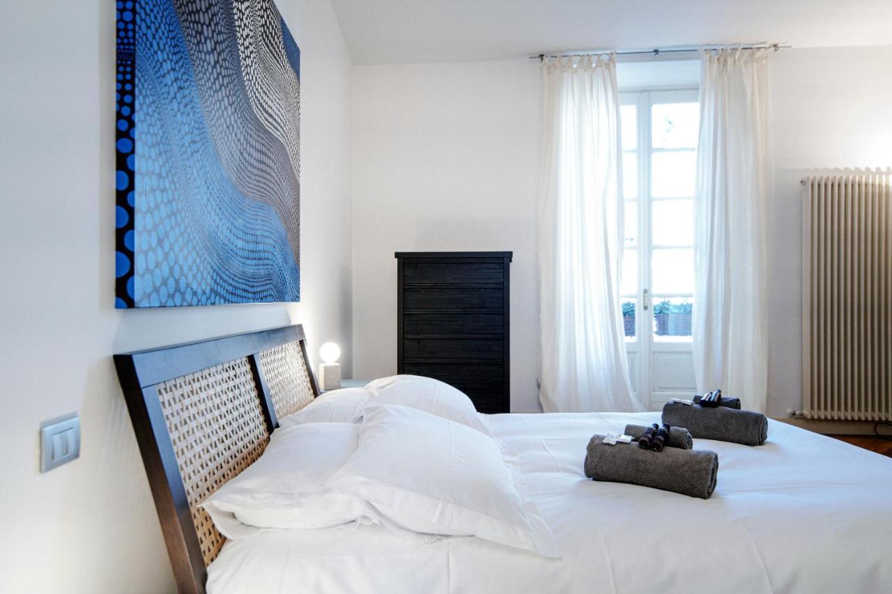 La Finestra Sul Duomo - The House Of Travelers Apartment