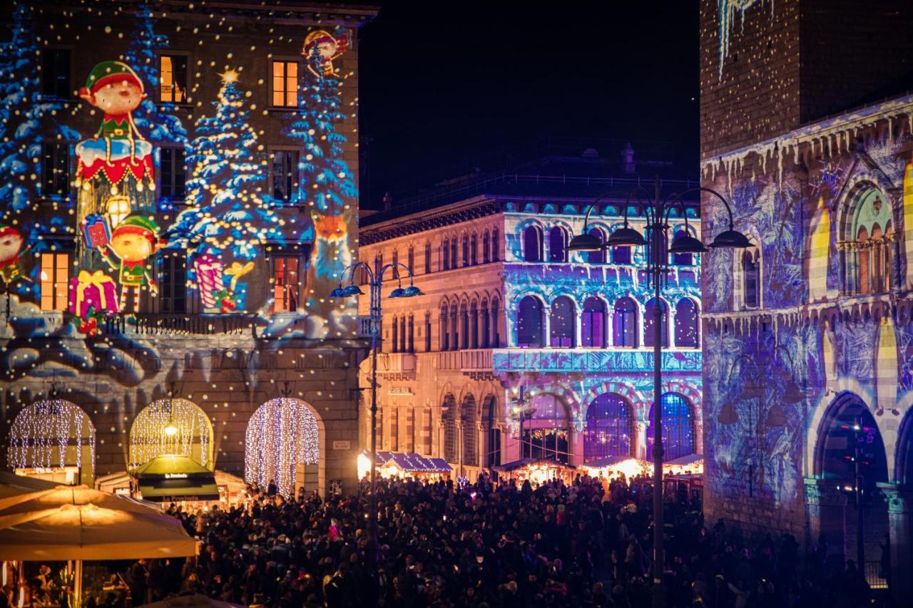 Apartment La Finestra Sul Duomo - The House Of Travelers Como