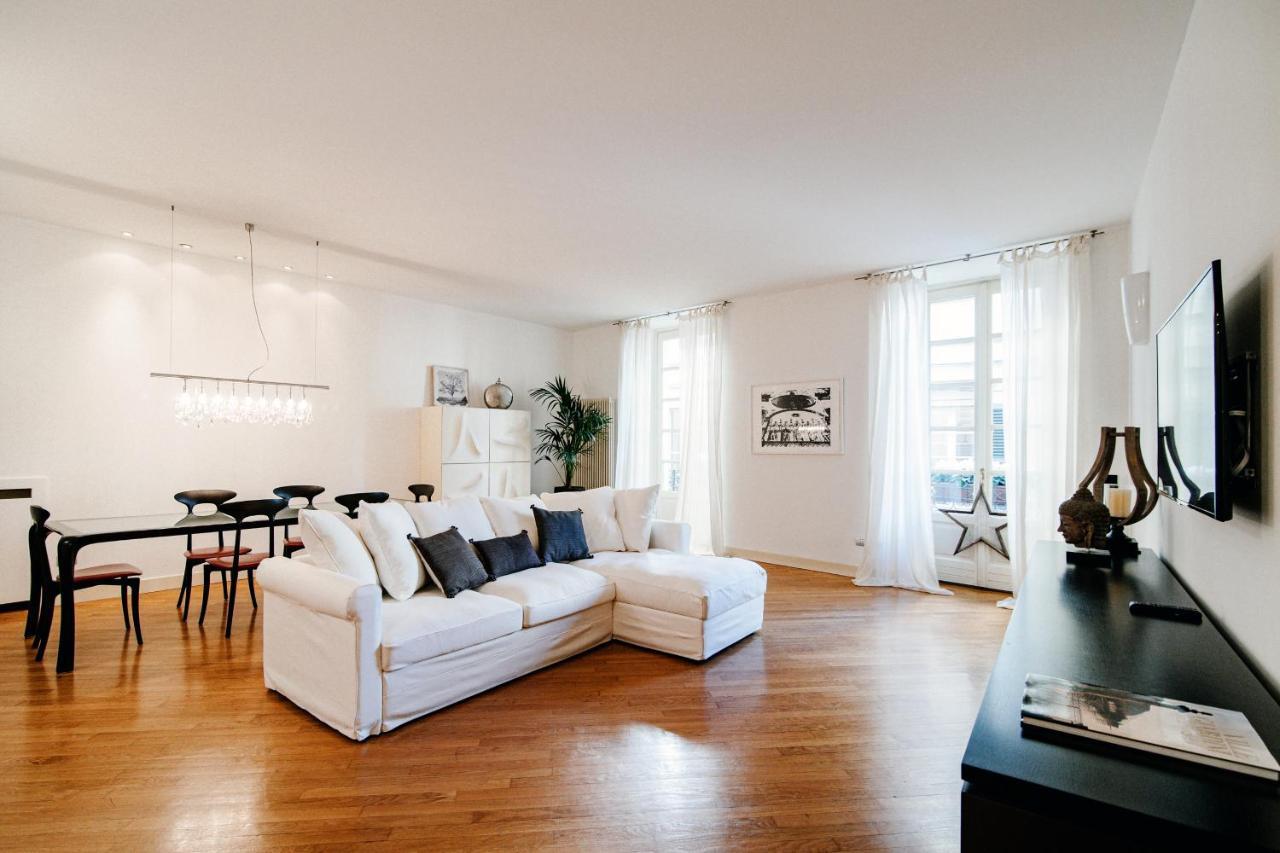 Apartment La Finestra Sul Duomo - The House Of Travelers Como