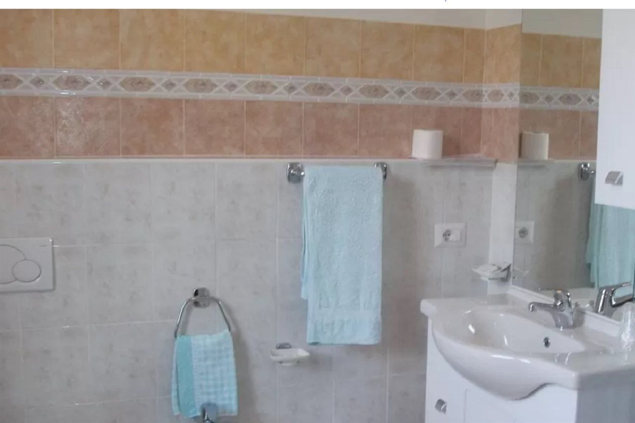 Breglia Hotel 2*