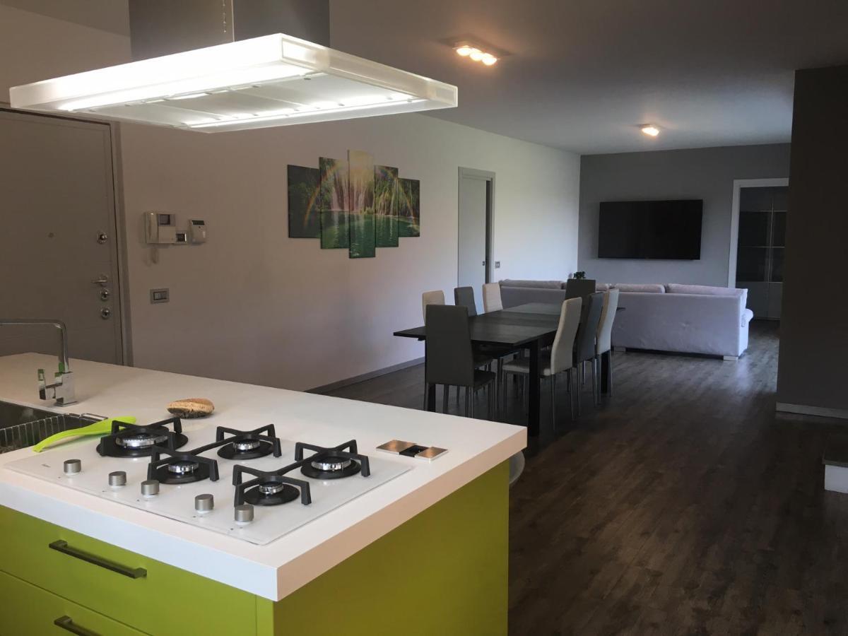 Arcobaleno Bed & Breakfast Longone al Segrino