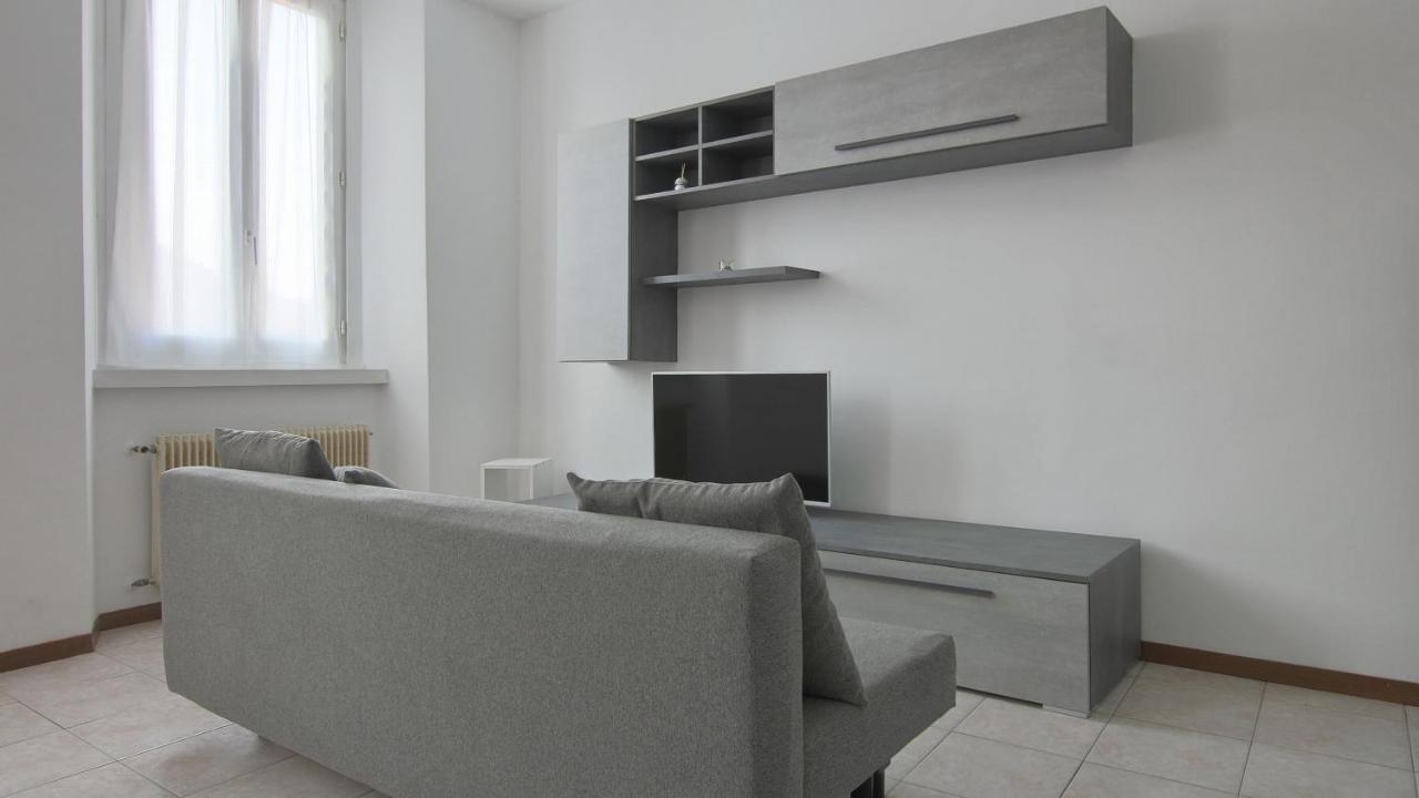 Italianway - Piazza Amendola 14 Apartment Como