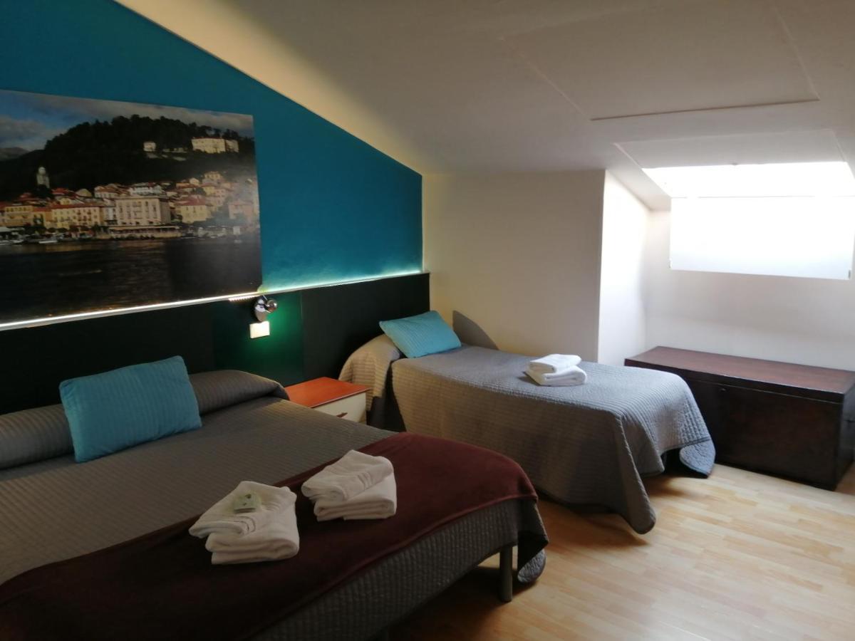 Gira Guest house