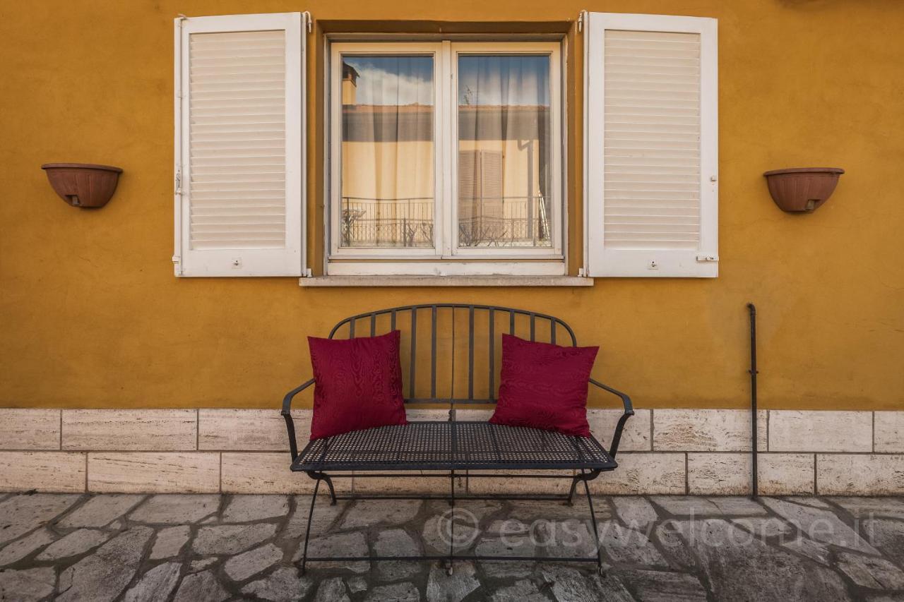 Apartment Secret Garden Liliad -